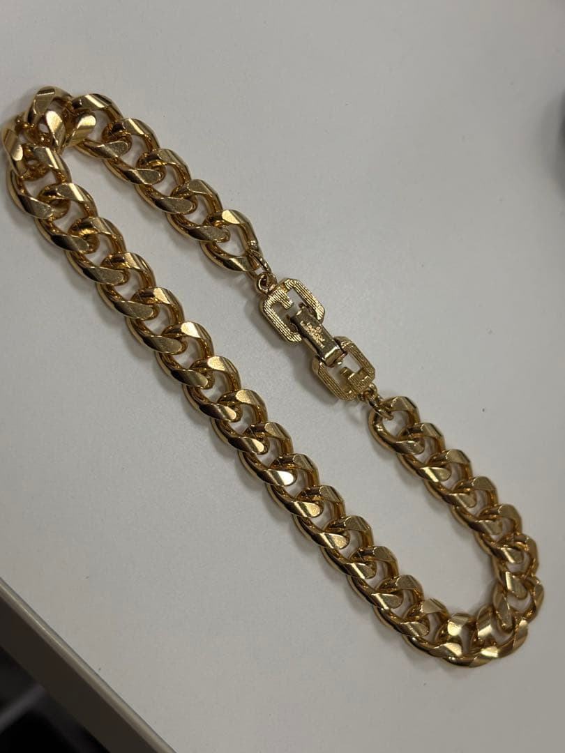 GIVENCHY ゴールド ブレスレット 25237153_55329803_600.jpg