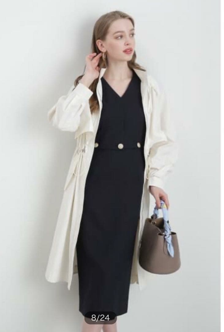 専用❗️完売品PINKY & DIANNEボタンアクセントワンピース36300円 PINKY&DIANNE（ピンキー アンド ダイアン） ワンピース ラインブロック