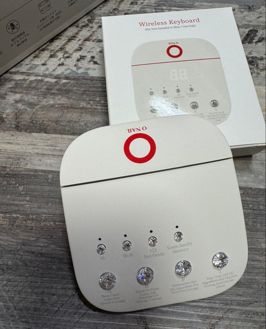 LEDネイルライトとワイヤレスキーボードセット