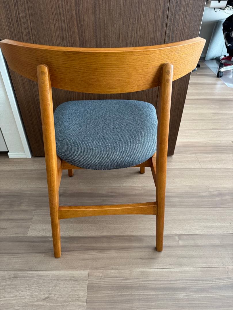 unico TOVE(トーヴ)チェア ネイビー② unico TOVE(トーヴ)チェア