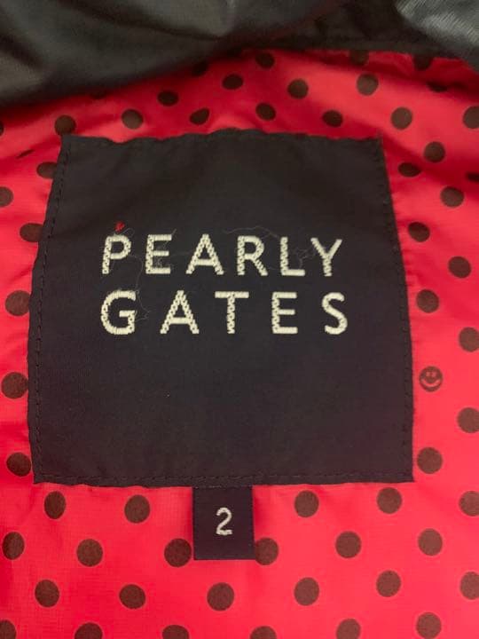パーリーゲイツニコちゃんダウン PEARLY GATES パーリーゲイツ ダウンベスト ロゴ ニコちゃん総柄