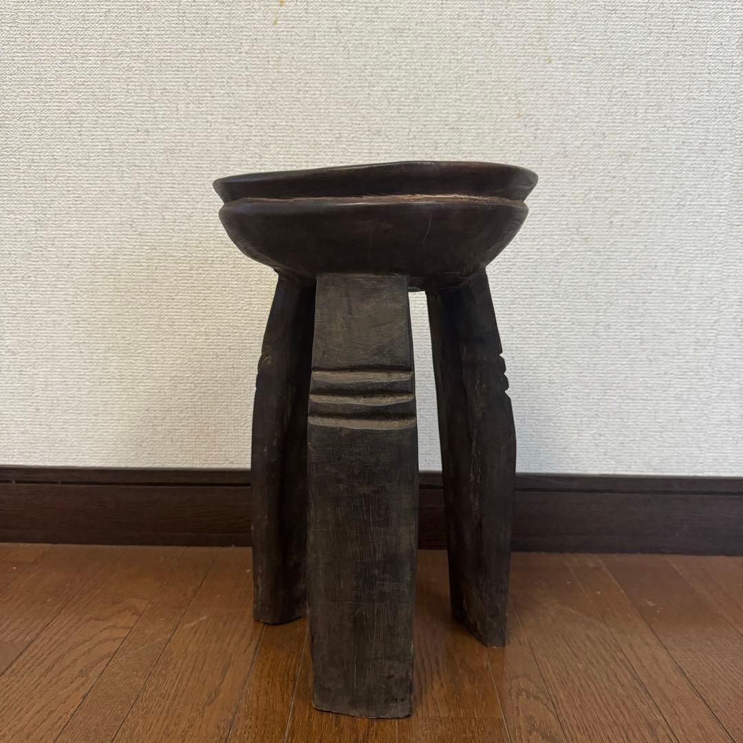 アフリカ ブルキナファソ ヌヌマ族 スツール 民藝 椅子 古道具 ビンテージ Amazon.co.jp: アフリカヌヌマ族スツールブルキナファソ民藝チェアー