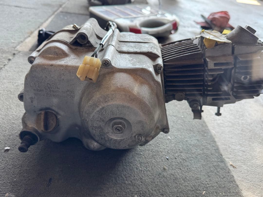 ホンダ　ダックス　50 エンジン 3速ロータリー 定評の50cc4サイクルエンジンを搭載した個性的なスタイリングの原付