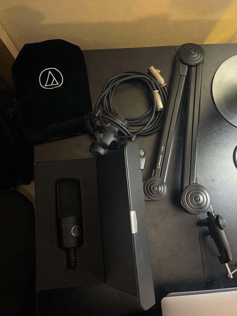 【マイク】AT4040 Audiotechnica - コンデンサーマイク Amazon.co.jp: オーディオテクニカ AT4040 コンデンサーマイク XLR 1