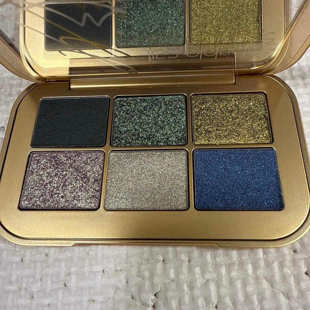 Lisa Eldridge Sorcery アイシャドウパレット Luxury Eyeshadow Palette | Sorcery Hues | Lisa Eldridge Makeup
