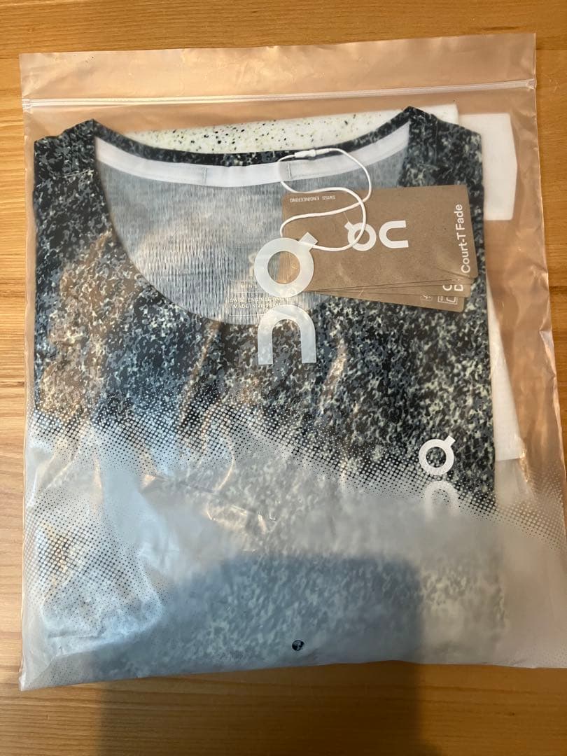 On court-T 新作 全豪オープンモデル テニスウェア - メルカリ