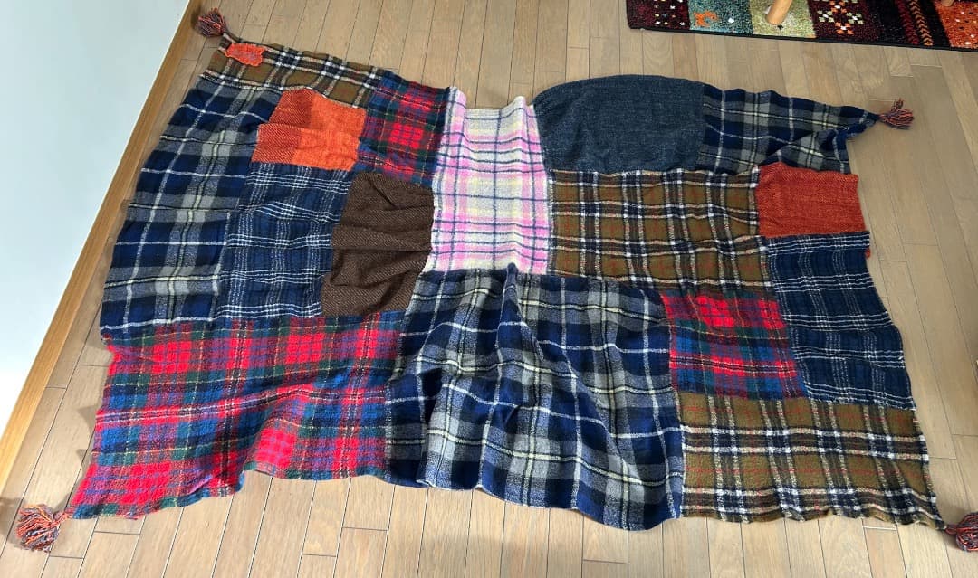 45R ウール縮絨のパッチワークストール 45R ウール縮絨のパッチワークストール