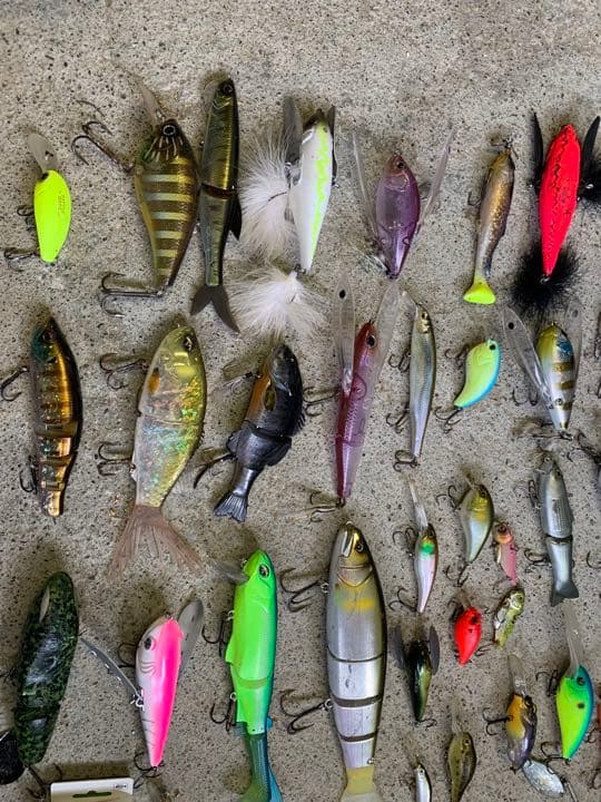 バス釣り引退 ルアーセット - メルカリ