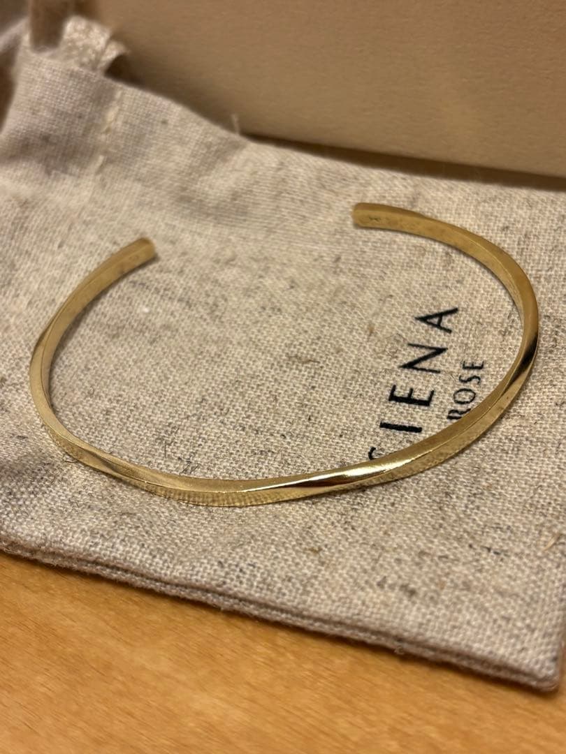 s*o様 SIENA ROSE Toi et Moi バングル ゴールドの通販はau PAY