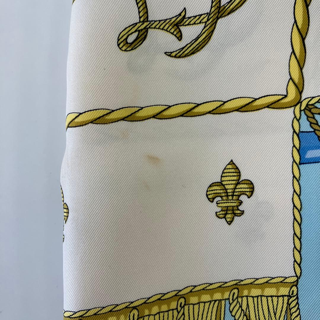 HERMES エルメス スカーフ カレ90 シルク クイーンの戴冠式 4929