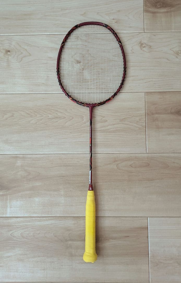VOLTRIC 80 E-Tune バドミントンラケット ヨネックス ボルトリック80E-チューンのレビュー評価・口コミ評判