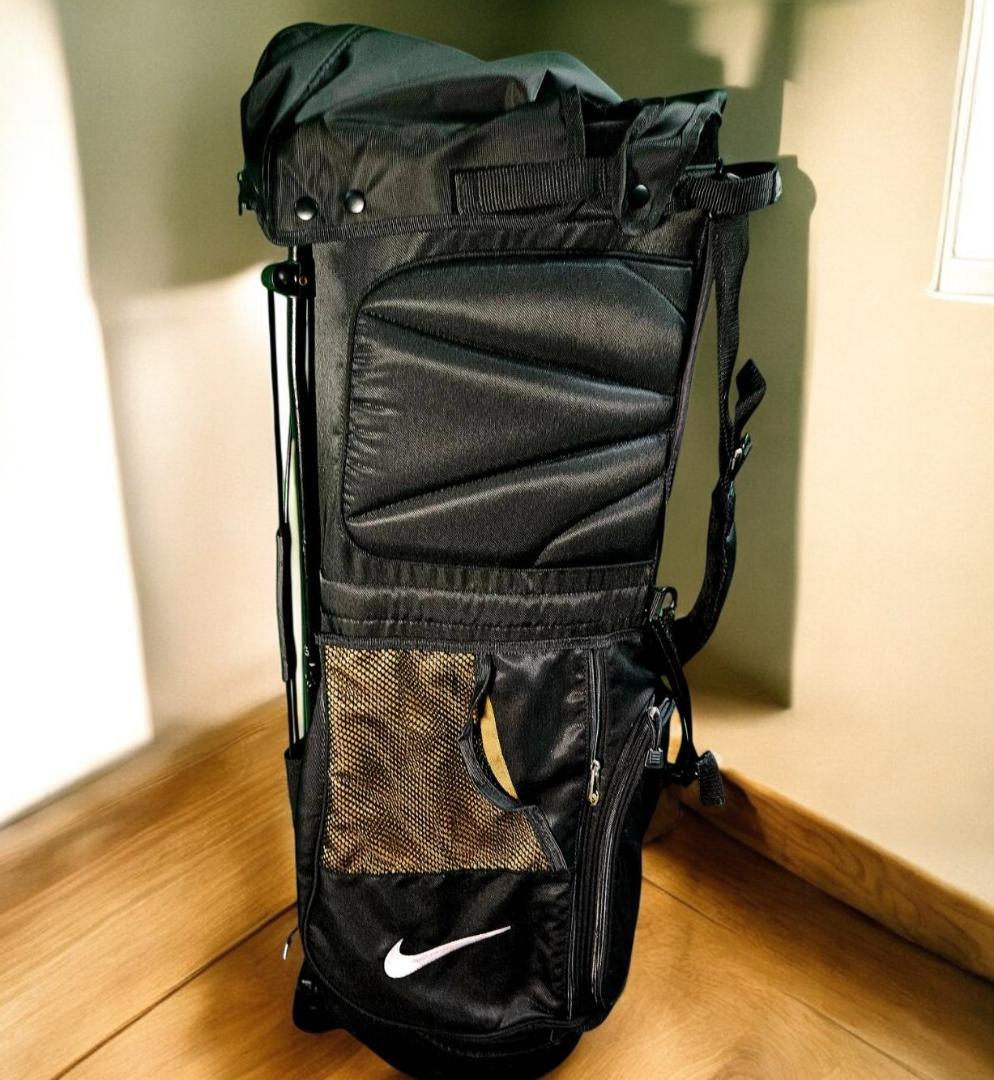 送料無料/美品 NIKE GOLF高級軽量タイプ スタンド式キャディ BKxBR