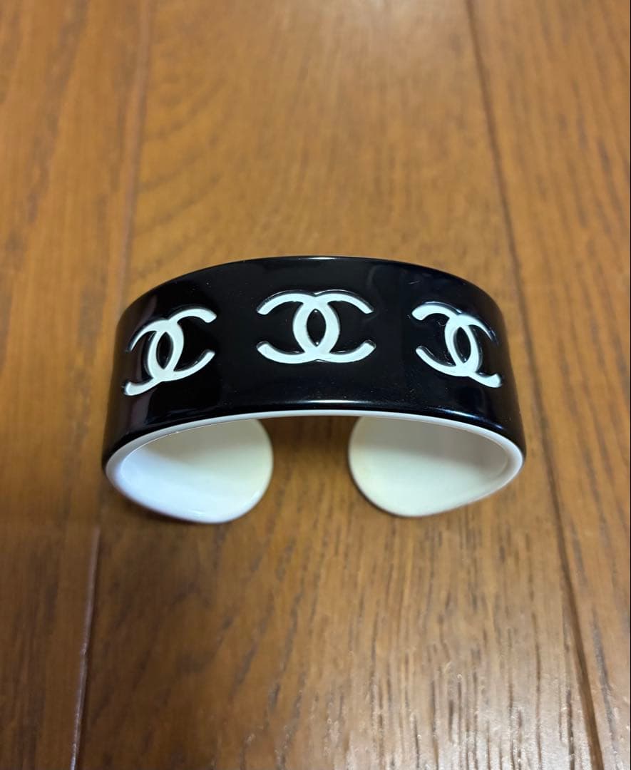 T*T様 CHANEL シャネル ココマーク バングル 楽天市場】【ジュエリー】CHANEL シャネル ココマーク オープン