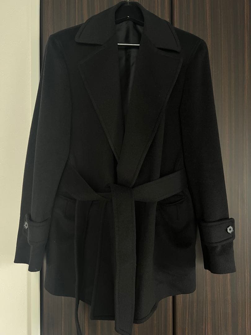 【人気完売モデル】タリアトーレ バルカラーコート / ブラック タリアトーレ / TAGLIATORE / バルカラーコート / ベルト付き / ウール