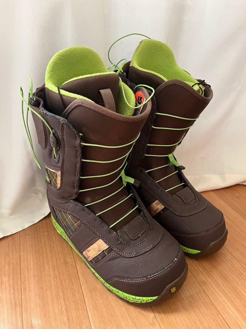 BURTONバートン　RULER スノーボードブーツ ブラウン/グリーン Amazon.com : Burton Ruler Boa® Snowboard Boot Green/Black 8.5 D (M