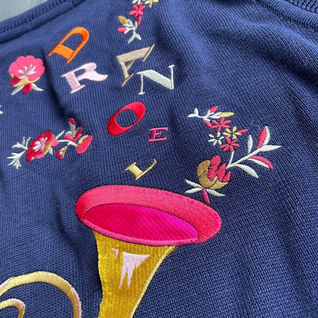 LEONARD トランペット刺繍 ノースリーブセーター | 激安通販のイーサプライ