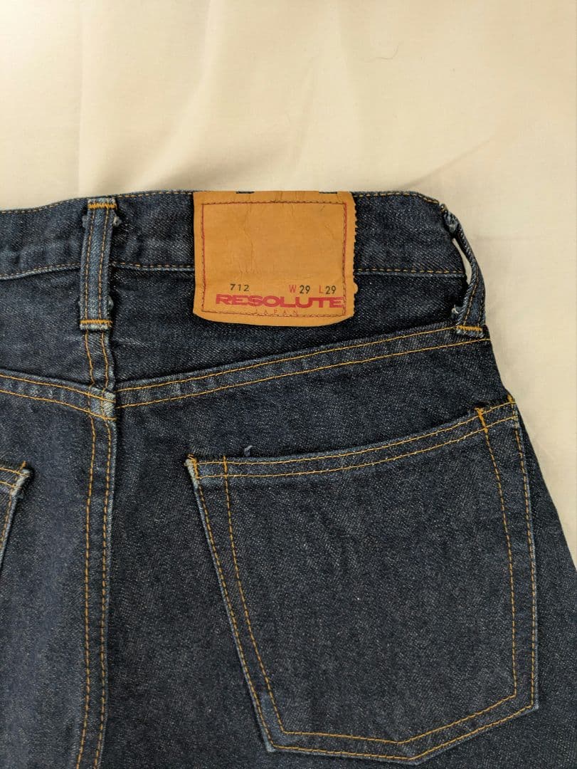 シ*ム様 RESOLUTE 712 サイン入り W29 L29-日刊スポーツ