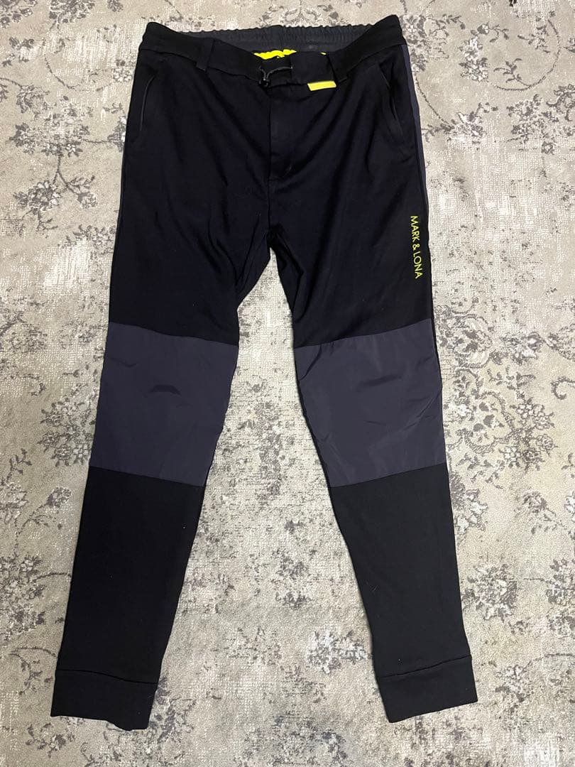 マークアンドロナMARK&LONA メンズストレッチゴルフパンツ黒48