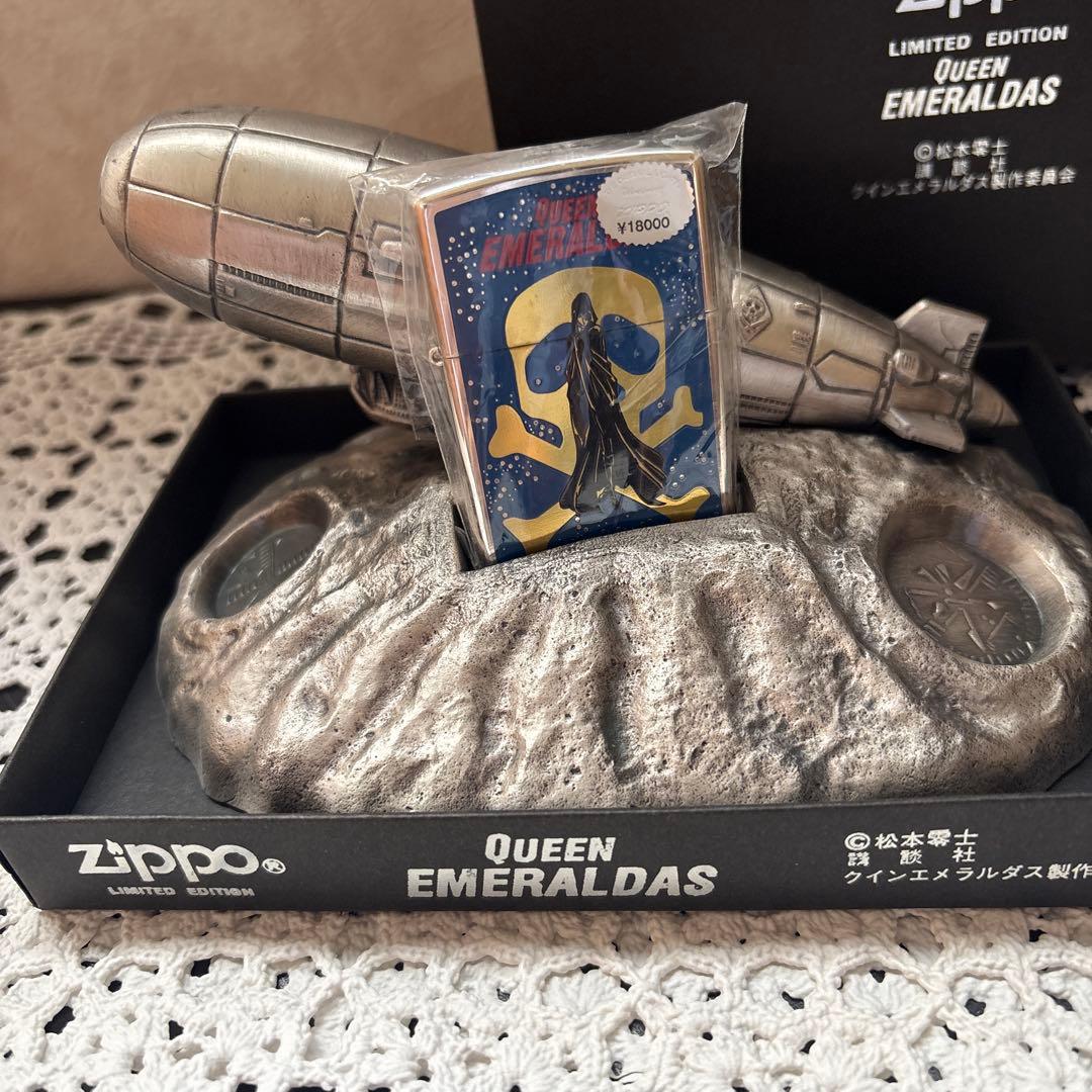 未使用品レアジッポ Zippo クイーンエメラルダス台座付 松本零士 重量