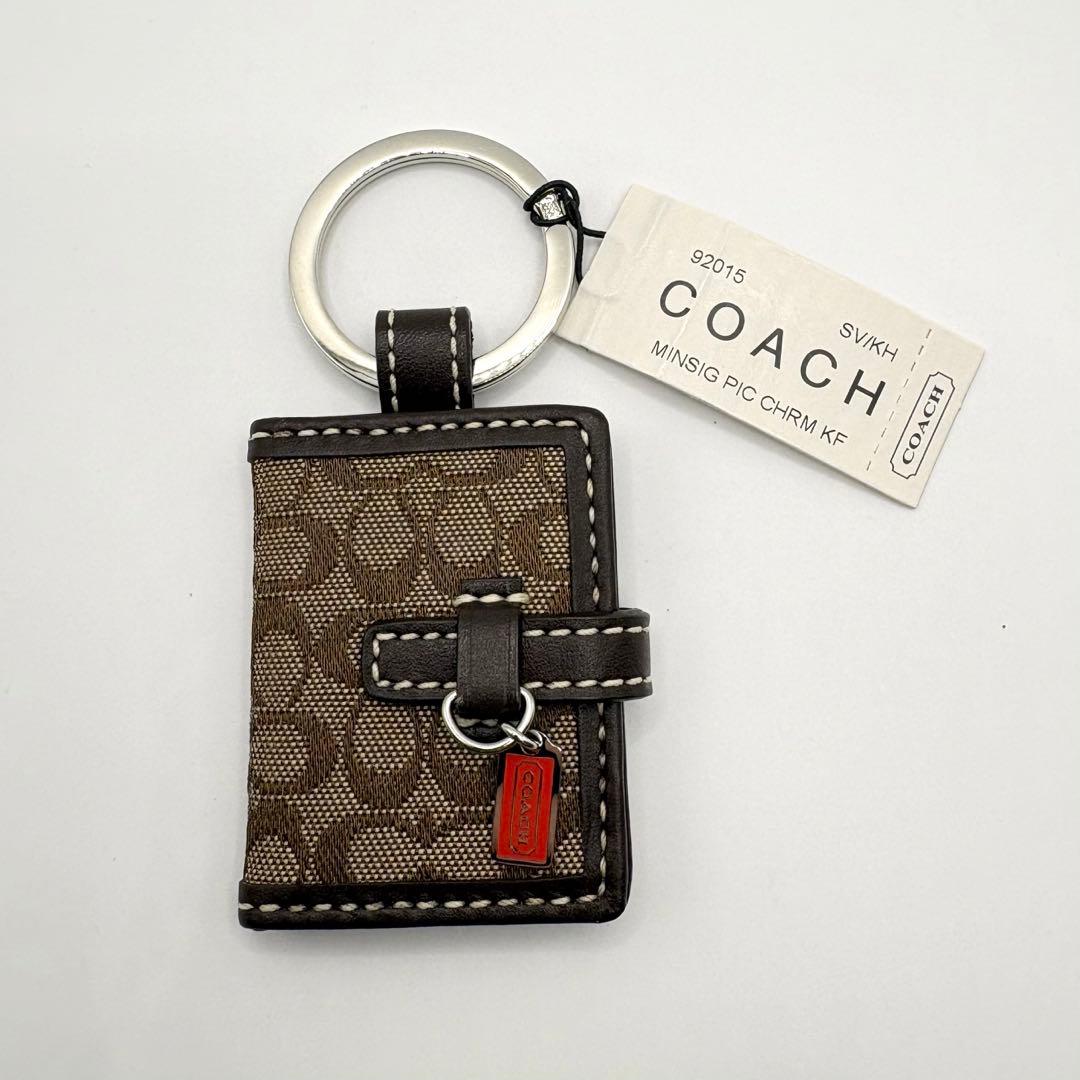 未使用】COACH コーチ ミニ手帳型 フォトキーホルダー チャーム - メルカリ
