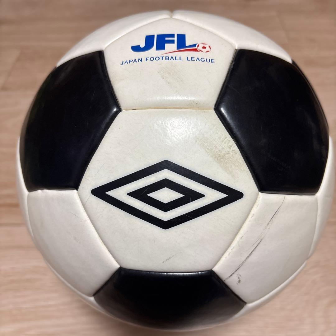 アンブロ　サッカーボール5号球 Amazon.co.jp: Umbro Neo プロ サッカーボール サイズ5 ホワイト