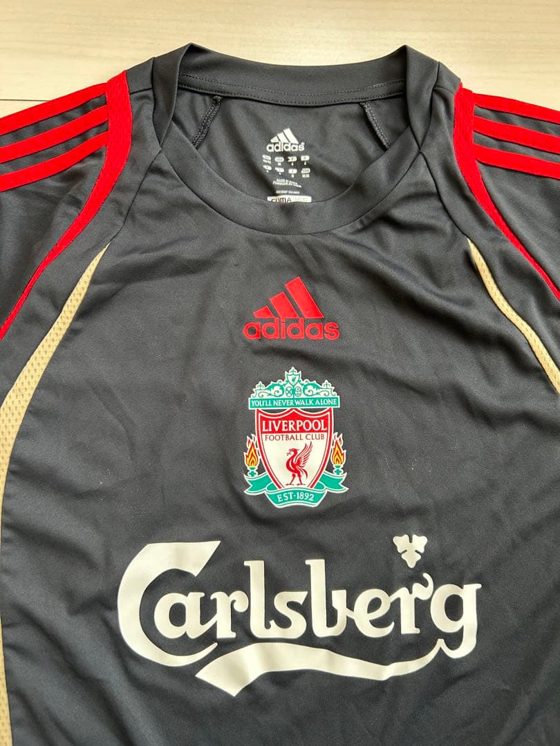 激レア】LIVER POOLユニフォーム半袖ブラジル現地購入品