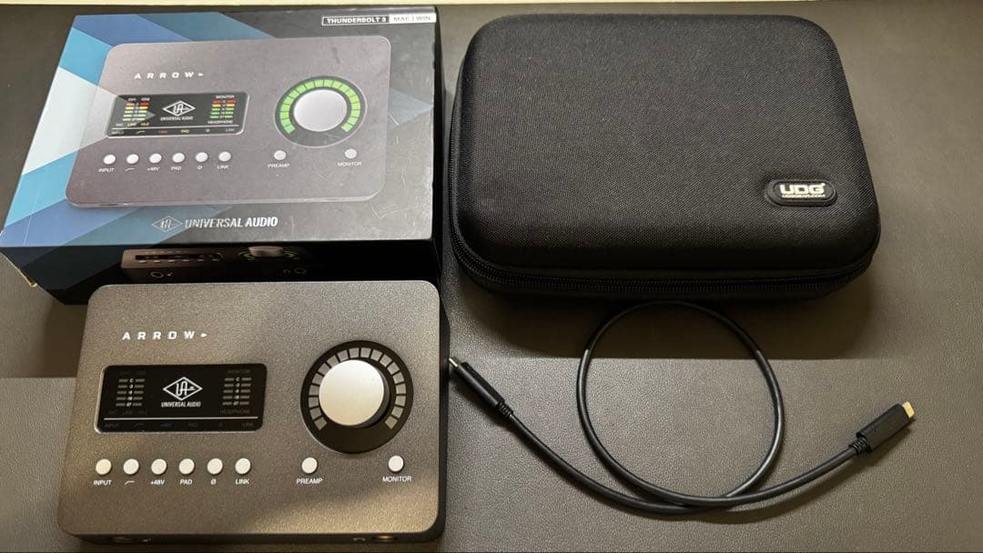 Universal Audio Arrow オーディオインターフェース ケース付 | 激安