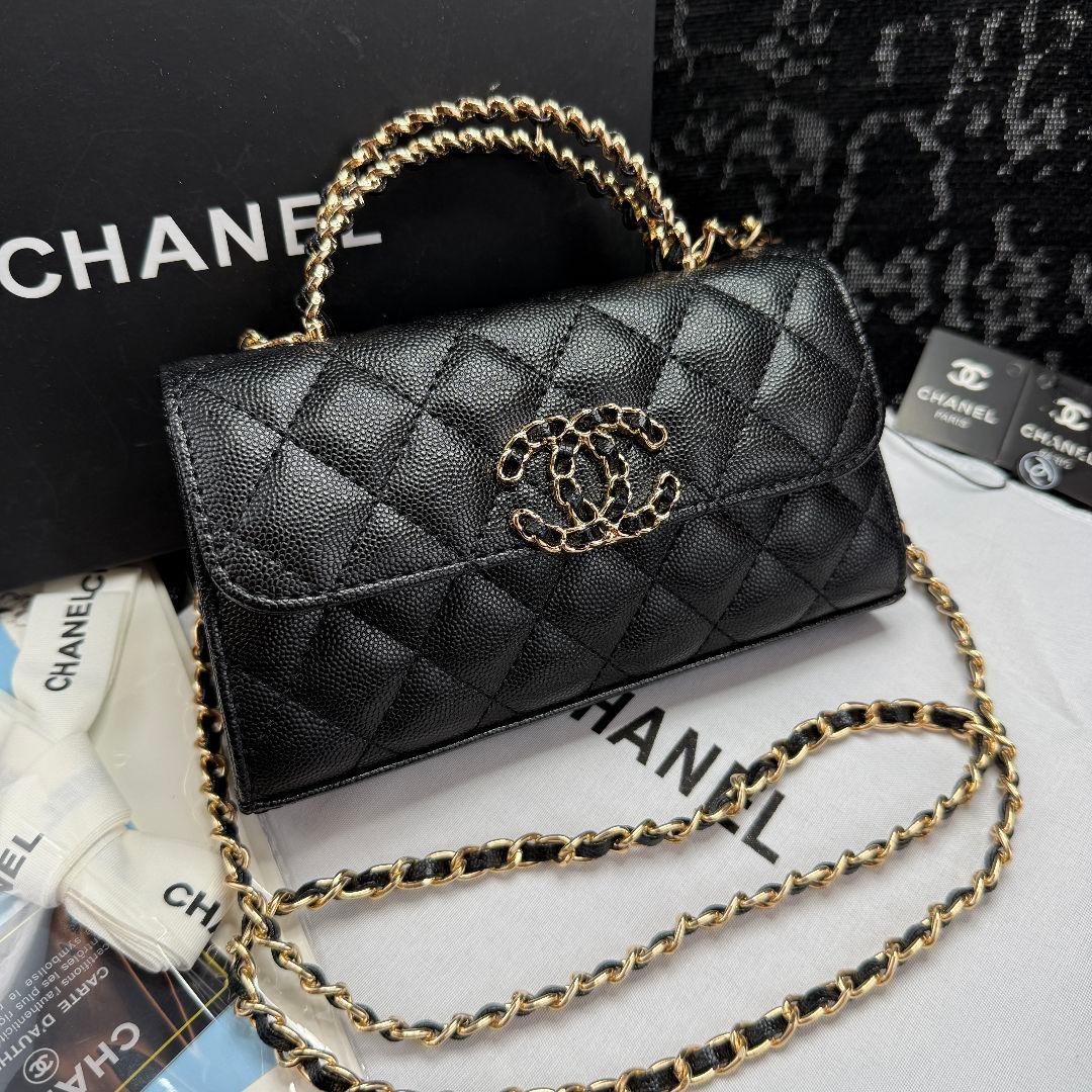 本日限定特価】CHANEL ノベルティ ブラックレザー ショルダーバッグ
