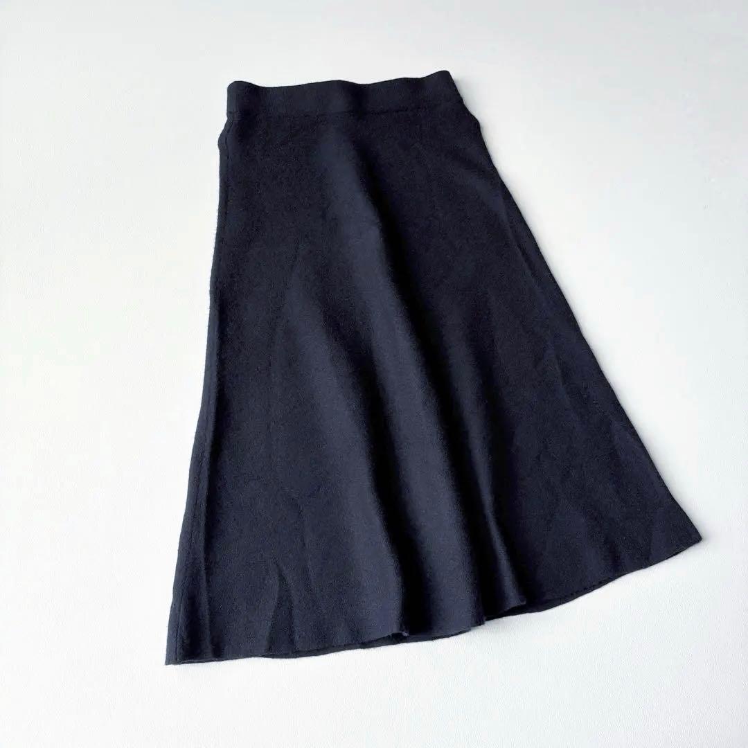 2948y美品 エブール ソフトスムースウールロングフレアスカート 紺 ebure