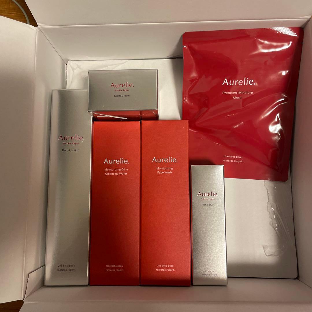 新品 Aurelie. (オレリー) プレミアム集中ケア5点セット洗顔ネット