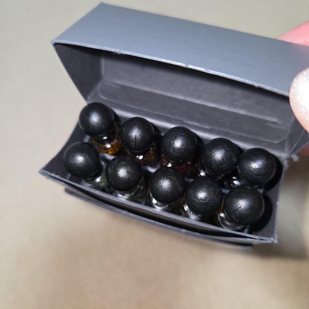 新品に近い】BALENCIAGA 香水ディスカバリーボックス - メルカリ