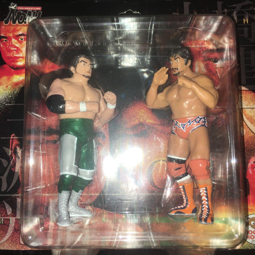 三沢光晴・小橋建太　2体パック　小橋オレンジタイツ