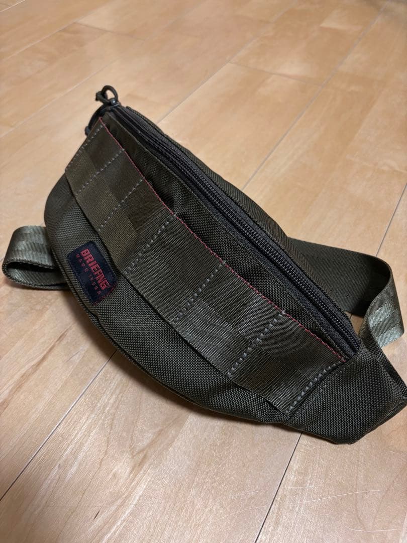 美品⭐︎BRIEFING/TRIPOD トライポット/オリーブ/廃盤カラー 中古・古着通販】BRIEFING (ブリーフィング) TRIPOD（トライポッド