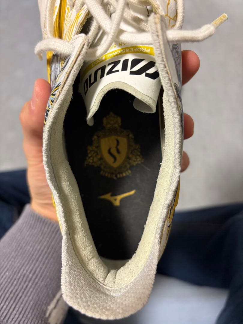 限定モデル　モレリアネオ3 JAPAN セルヒオ・ラモス 26.5cm