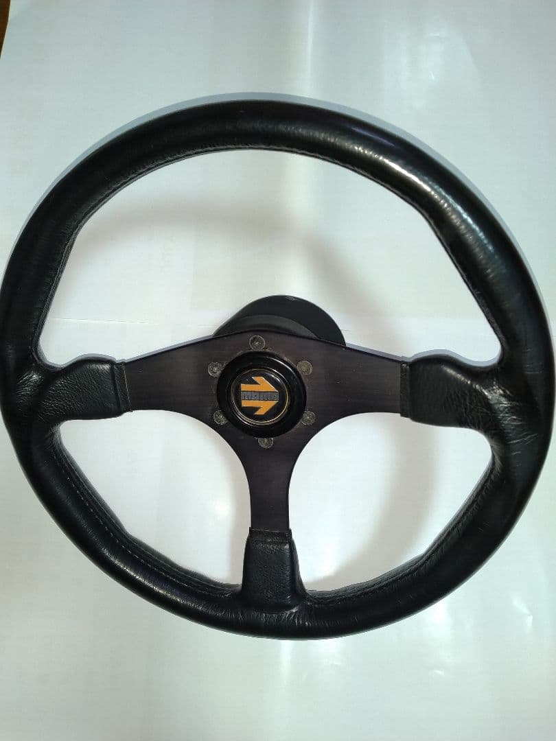 【限定セール　☆希少☆】momoステアリング MOMO（モモ） ステアリングホイール HL-06 ヘリテージライン インディ
