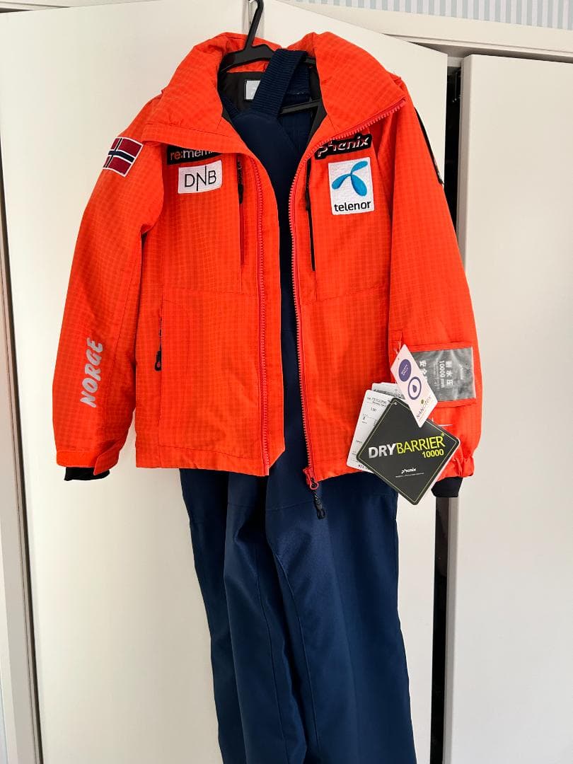 スキーウェア　ジュニア　ｐｈｏｅｎｉｘ　未使用 フェニックス（PHENIX） スキーウェア キッズ スノーウェア ジュニア