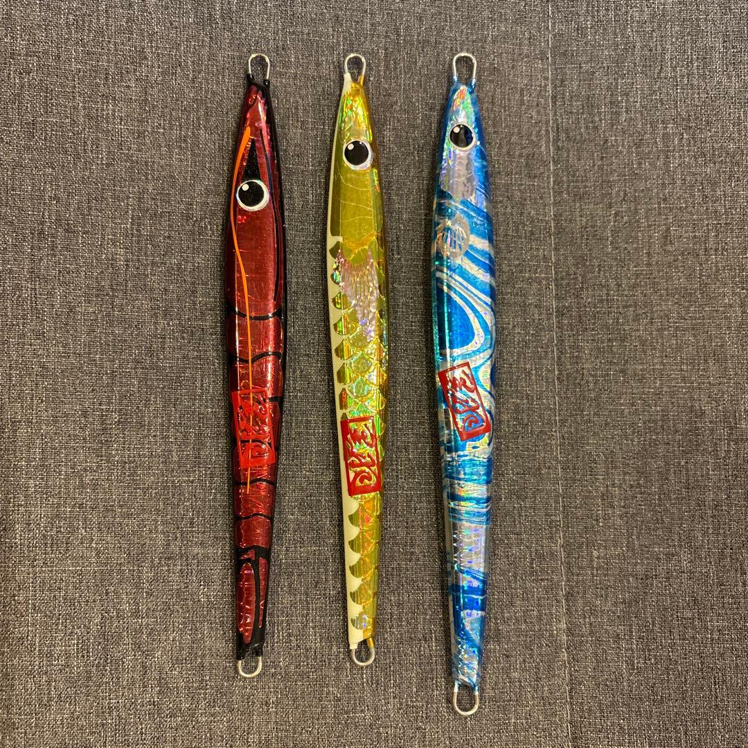 羽田ジグ　ハダジグ　ホロホロ 右から200グラム　150グラム　150グラム 欠品していた羽田ジグホロホロハイブリッド200g入荷しました！！ 日本