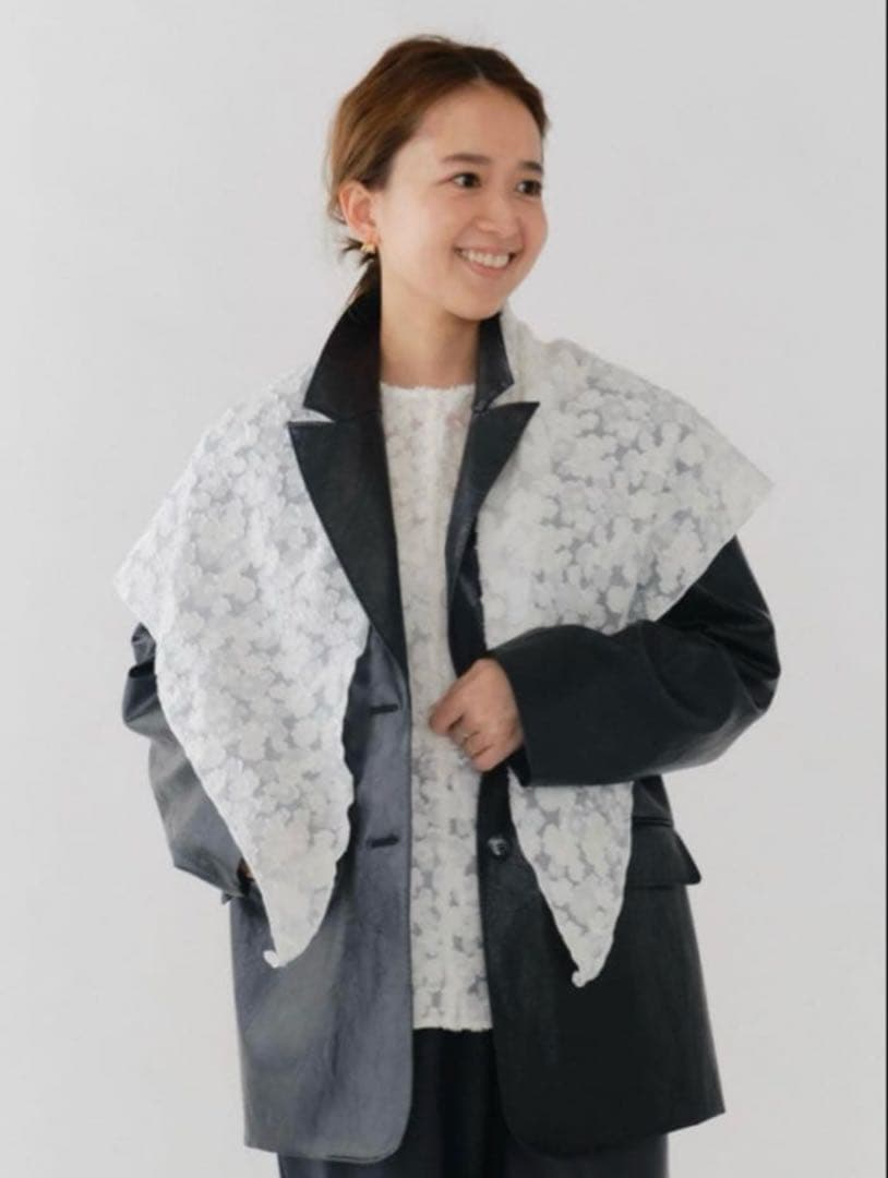 新品タグ付き yori shirocon レースジャガードストール - メルカリ