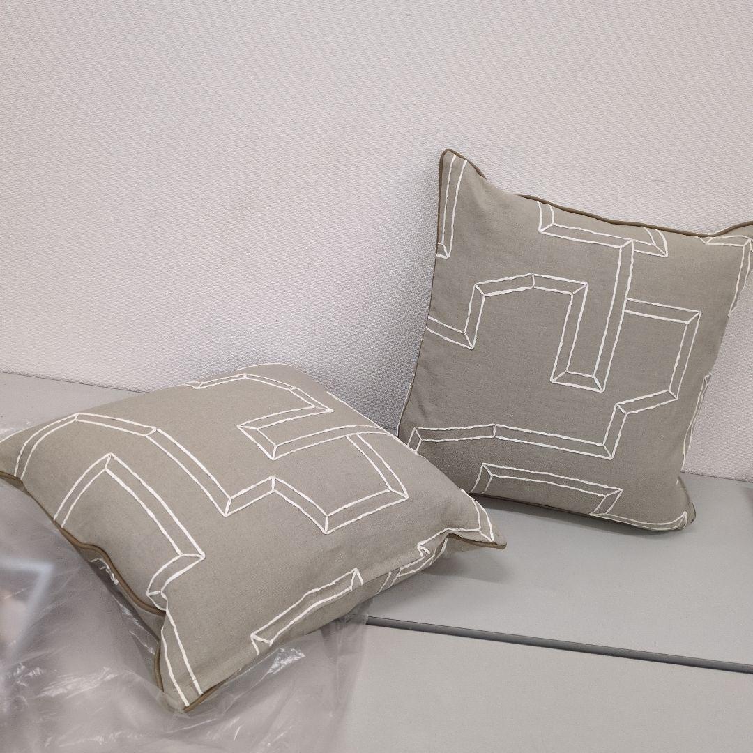 Ｍ08/0111a03 クッション　カッシーナ　イクスシー　2個 M08/0111a03 クッション カッシーナ イクスシー 2個 - メルカリ