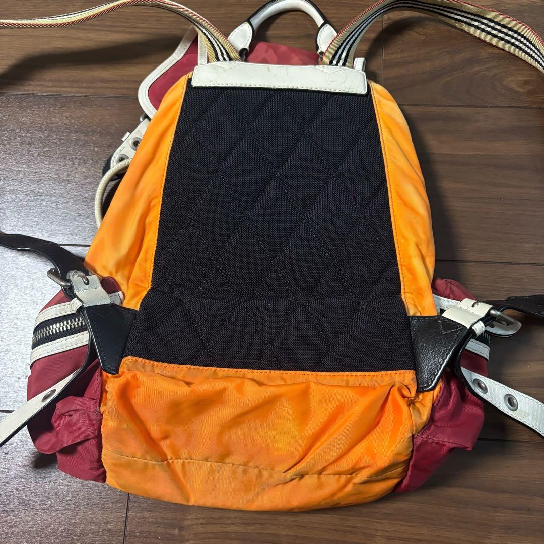 バーバリー ノバチェック リュックサック オレンジ ナイロ