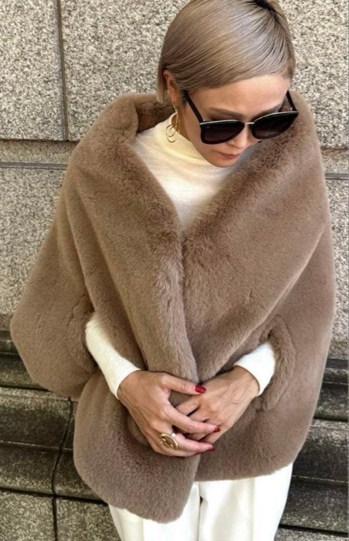 JENNE ジェンヌ　リッチボリュームファーケープ リッチボリュームファーケープ｜JENNE(ジェンヌ)公式通販：パリ