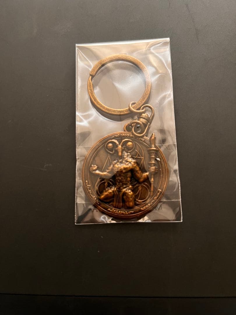 TORCH TORCH リブラのメタルキーホルダー TORCH TORCH 名古屋PARCO店】開店記念ノベルティのご案内 | TORCH TORCH