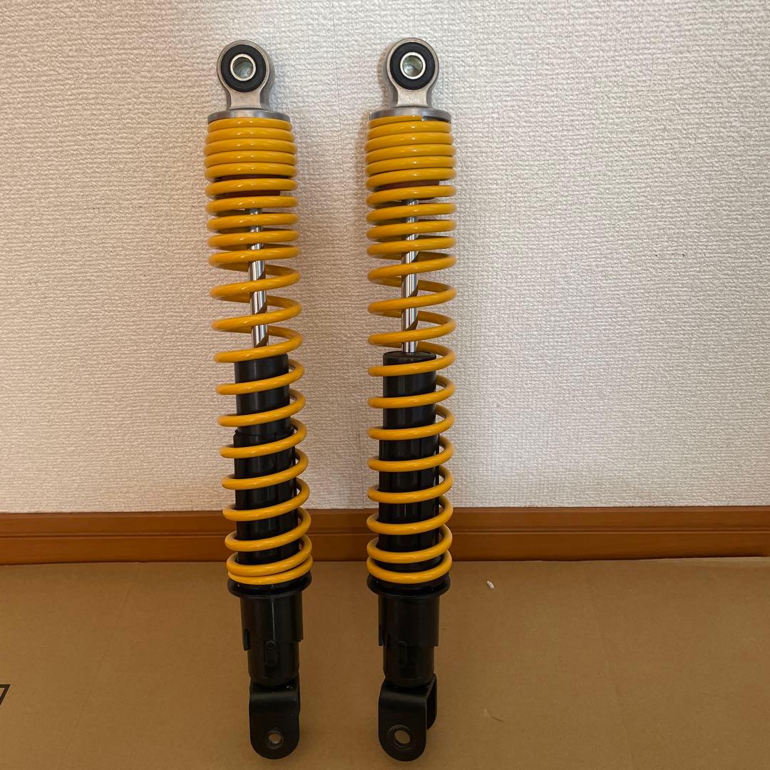 フォルツァ　MF08 新車外し　リアサスペンション　MF10にも フォルツァmf08 リアサス（バイク用 リアサスペンション