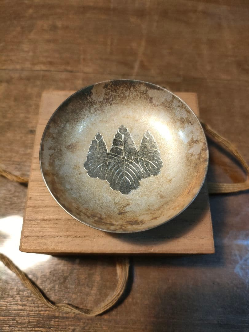 純銀盃 ５０グラム 戦前徳島県功労賞 楽天市場】【徳力本店 公式】[純銀製 大判 50g]純銀 シルバー SV999