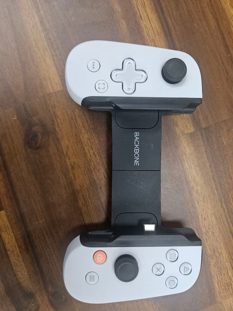 BACKBONE One モバイルゲームコントローラー USB C 動作確認済み PlayStation® Edition USB-C Mobile Gaming Controller | Backbone