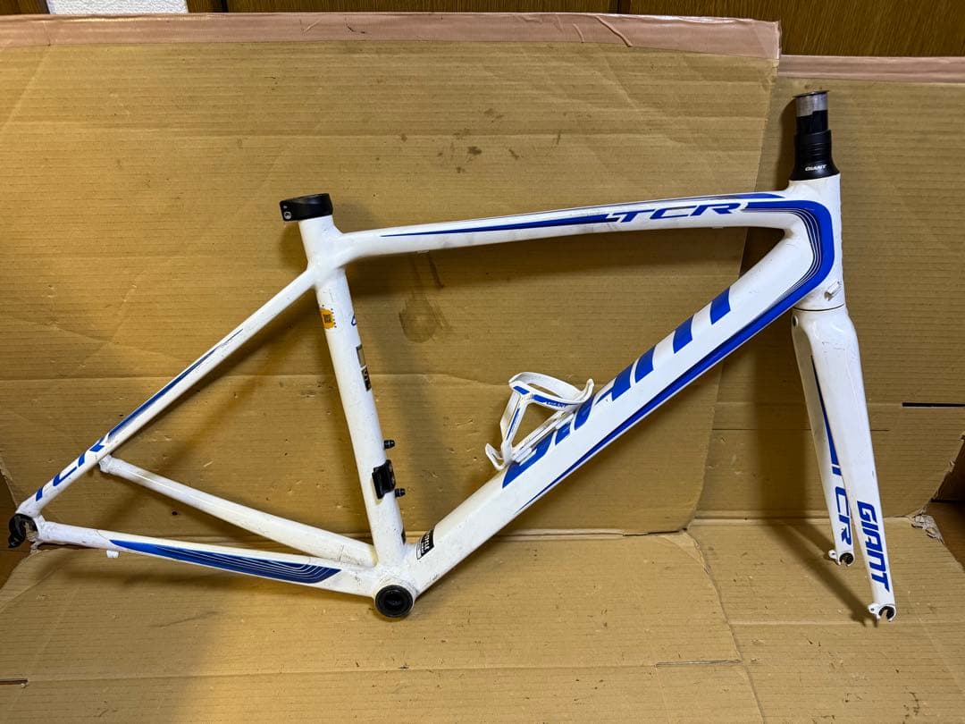 GIANT TCR ロードバイク　フレームセット TCRのフレームセットに必要なもの ｜ ジャイアントストア京都紫明通