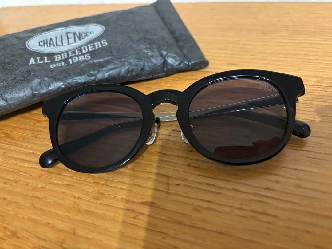 CHALLENGER サングラス GLAY ケース付き ALL BREEDERS アウト