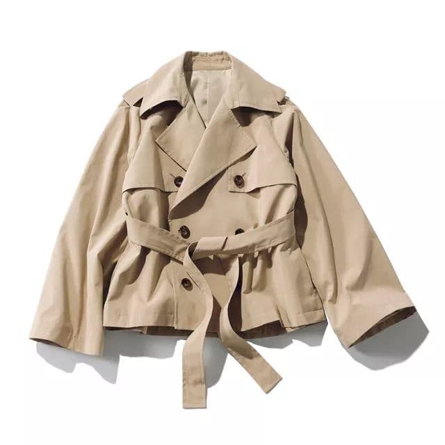 【タグあり】Marisol別注　ショート丈トレンチコート Marisol+11月号アイテム⁡ 先行発売！⁡ ⁡ エディター三尋木奈保さん