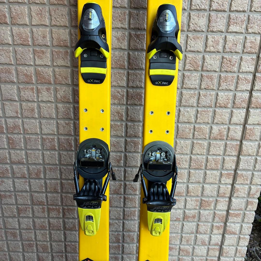 Line LINE スキー板 175cm モーグル モーグル専用 ロシニョール