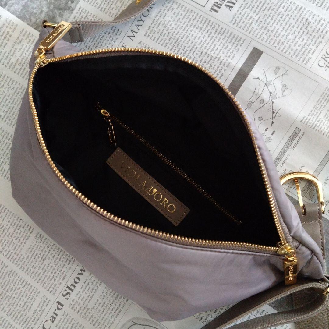 ヴィオラドーロ V2210 GINO タープ色 ボディバッグ